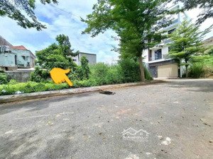 chính chủ cần bán đất thổ cư hẻm huỳnh tấn phát, sổ hồng riêng, dt 84m2