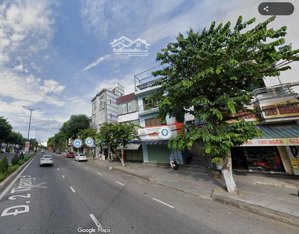 cần bán gấp nhà 3 tầng đường 2/9,hòa cường nam,hải châu,đà nẵng, giá đầu tư !