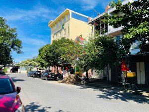 cực hiếm - đất 2 mặt tiền đường phạm văn ngôn - kinh doanh đỉnh cao