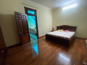 bán biệt thự sang trọng mặt phố bùi xuân phái kđt mỹ đình 2. dt 200m2, mt 10m. giá 70 tỷ tl