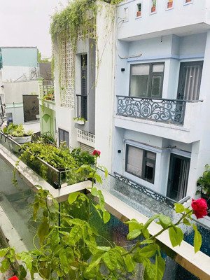 ảnh nhà thật, chuẩn thông tin, 5.75 tỷ cho căn nhà 4x10m, 3 tầng hẻm ôtô quận tân bình