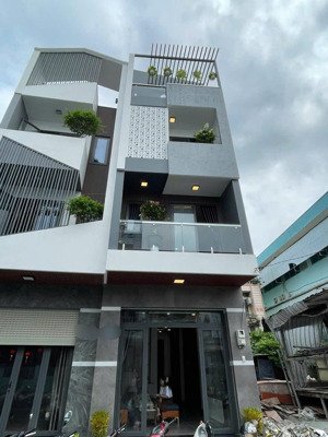 8.5 tỷ - thửa đất cực đẹp 5,2x16m, 1 tầng, không quy hoạch p.9, quận tân bình