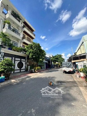 bán nhà bình thạnh đối diện công viên bình lợi, kết cấu 4 tầng sổ vuông, hẻm 12m có lề chỉ 10.8 tỷ