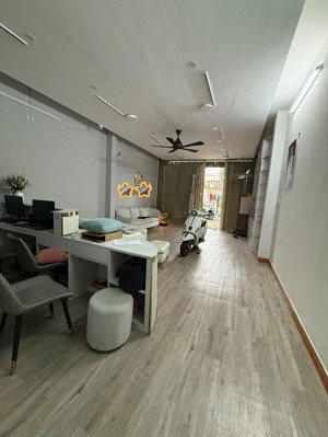 bán nhà 3 tầng mt điện biên phủ, (gần hà huy tập)