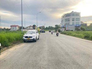 nền biệt thự khu dự án phú nhuận đường liên phường p. phước long b quận 9 - đường 20m