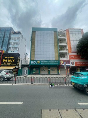 toà nhà mt hoàng văn thụ, tân bình; 220m2 (9.5 x 22); 5 tầng; hđt 180tr/th; bán 57 tỷ