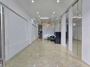 bán nhà 3 tầng đường nguyễn hữu thọ, vị trí siêu vip nằm cạnh bệnh viện gia đình