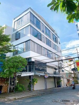 bán toà nhà căn hộ dịch vụ vườn lài dt 6x22m thuê 50tr/tháng giá 21 tỷ