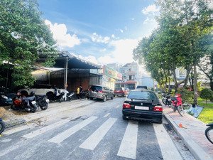 đất ngay mặt tiền phạm văn đồng - full thổ 306m2 - tiện xây căn hộ cho thuê cực đỉnh. có tl tốt