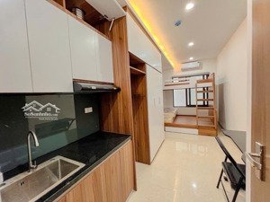 cực phẩm dòng tiền - hai bà trưng - 65m2 7 tầng 15 phòng ban công full nội thất - ô tô đỗ cửa