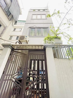 nhà 3 tầng - lô góc 2 mặt thoáng - thạch bàn - long biên giá chỉ hơn 6 tỷ