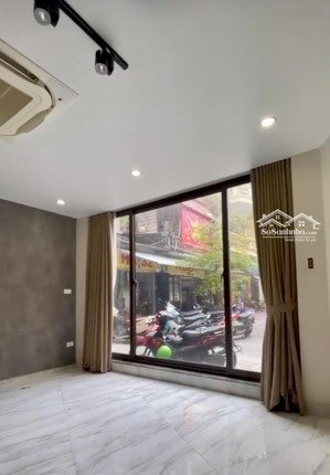 cho thuê mb tầng 1 tiện làm spa, nail, tóc, hiệu thuốc , khu vực đông dân cư