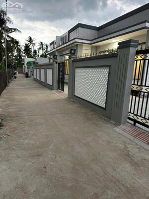 NHÀ 320M2 PHÚ KHƯƠNG HẺM XE 7 CHỖ GẦN ĐƯỜNG NGUYỄN VĂN TRUNG