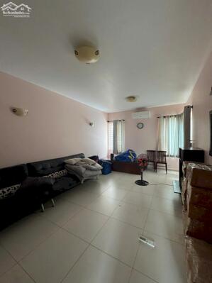 Biệt thự đường 2 phước bình DT 200m, 3 tầng khu vip