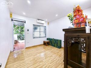 BÁN NHÀ VĨNH HƯNG 32M2, 3 TẦNG, MT 3,2M. NGÕ Ô TÔ. NHÀ ĐẸP FULL NỘI THẤT. 4 TỶ. 0907 833 787