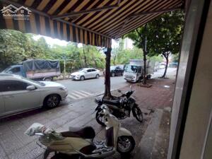 Cho thuê biệt thự liền kề KĐT Trung Văn Vinaconex3. DT 90m x 4 tầng, mt 6m. Giá 20tr.