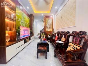 MẶT NGÕ TO THỤY KHUÊ, TÂY HỒ, 20M RA PHỐ, DT 45M2 5 TẦNG THANG MÁY 13 TỶ