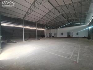 Cho thuê kho tại Khai Quang, Vĩnh Yên. DT 700m2, Giá 27tr/tháng