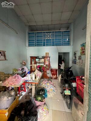 Cần bán nhà mặt tiền Bà Điểm 4, trệt lửng sổ đã hoàn công, 4x15m, Giá 4,3 Tỷ