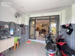  NHÀ MỚI FULL NỘI THẤT CAO CẤP,2PN,2WC – ĐƯỜNG Ô TÔ TRÁNH –56m2-6ty45