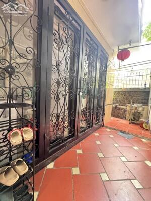 Bán nhà Nguyễn Văn Cừ,Ngọc Lâm 5 tầng,40m,mt5.9m oto đỗ cổng nhỉnh 8 tỷ