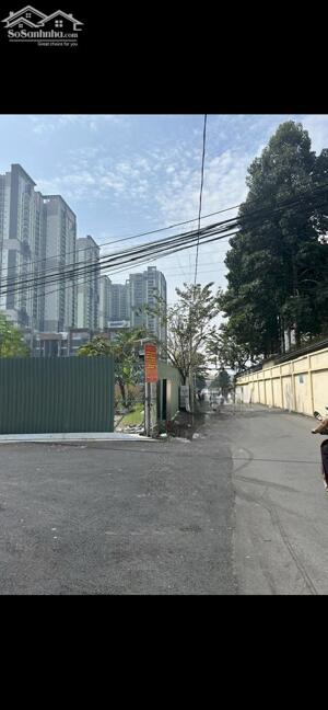 KHUÔN ĐẤT ĐẸP NHƯ HOA HẬU – CÁCH ĐƯỜNG TML Q2 VÀI BƯỚC – 200M2 – GIẢM SỐC 2 TỶ CHỈ CÒN 10 TỶ