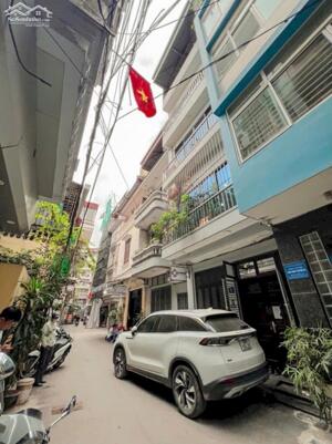 Bán nhà ngõ 67 Thái Thịnh ô tô đỗ cửa 30m ra mặt phố 5 tầng 52m2 cho thuê, kinh doanh sầm uất