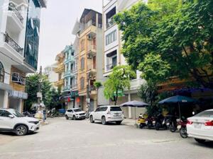 Bán nhà phố Lê Quang Đạo 75m2, 6T thang máy 3 ô tô tránh nội thất xịn sò giá 27 tỷ ở sướng