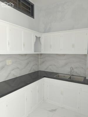 Bán nhà 1T1L mặt tiền kinh doanh đường 475, Phước Long B, Quận 9, DT 50m²/4.8 tỷ TL