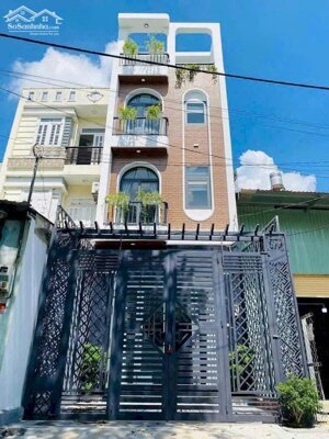 Bán nhà 65m2 Nguyễn Văn Đậu, Bình Thạnh xây 3 tầng. Hẻm 4m, gần DH Văn Lang, giá 3 tỷ 250