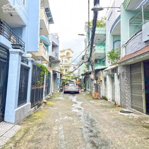 Hàng hiếm - Nhà 2 lầu mặt tiền hẻm xe hơi Nguyễn Thị Xiếu, Quận 7