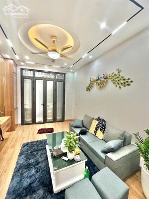 Bán gấp nhà Xuân Phương, S:34, 5 tầng, 3 ngủ, giá chỉ 5.600 tỷ