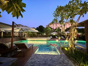 cần bán căn góc tòa lake, view hướng đông nam nhìn ra sông sài gòn căn 2pn giá 38,5 tỷ