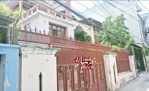 bán nhà lý phục man quận 7 - ngang hiếm 10m - 22 tỷ - hẻm rộng