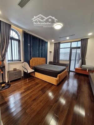 bán nhà mặt phố tại nguyễn thị thập, 59 tỷ, 600m2, 5pn, 7wc, mặt tiền 20m