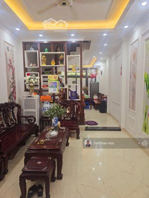 bán nhà đội cấn ba đình, ngõ thông ba gác tránh xe máy, full công năng 43m2