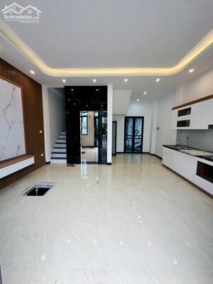 Siêu phẩm nhà đẹp Xa La, 5 tầng thang máy, nội thất xịn sò, ngõ rộng ô tô qua nhà, 33m2, hơn 8 tỷ