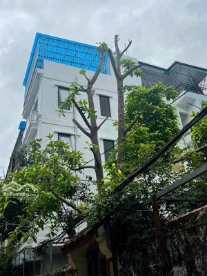 ngọc thụy. 40m2, 5 tầng. 13 triệu lh zalo) cho thuê nhà 5 tầng tại ngọc thụy ô tô