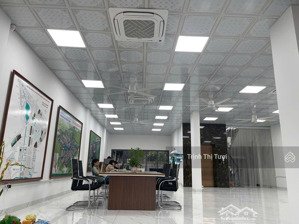 cho thuê tòa nhà 7 tầng (có thang máy) mặt đường 60m kđt thanh hà, hà đông làm vp, showoom quá đẹp