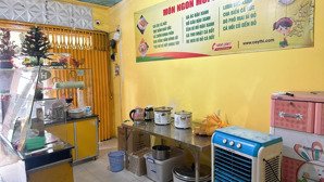 sang nhượng nhà c4 52m2 mặt tiền 16m có vỉa hè rộng giá 7tr5 gần chợ đêm linh trung, 3kcn