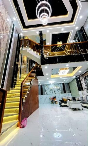 an khánh nhà đẹp long lanh 45m2 nội thất luxury - ngõ thông - ô tô đỗ cửa - sát hồ điều hoà - sdcc