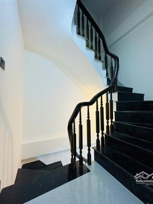 bán gấp nhà riêng mới 5 tầng, 35m2, 3pn, 4wc tại yên hòa, cầu giấy, hà nội giá tốt 7,6 tỷ