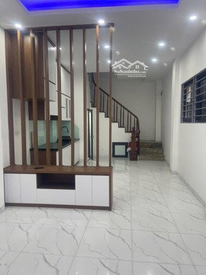 cc bán gấp nhà mỹ đình hà nội lô góc 35m 5 tầng full nội thất,ngõ thông kinh doanh giá thoả thuận