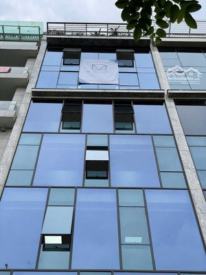 cho thuê tòa nhà vp mới vũ phạm hàm - trung hoà 110m2x8t, mt 7m, thông sàn, thang máy, 75tr