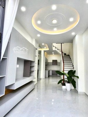 nhỉnh 4 tỷ - mặt tiền kinh doanh - dòng tiền 8tr/tháng - trung mỹ tây quận 12 - 43.2m2