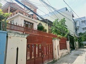 giảm ngay 3 tỷ - hẻm xe hơi - ngang 10m - lý phục man, q. 7 - chỉ 22 tỷ