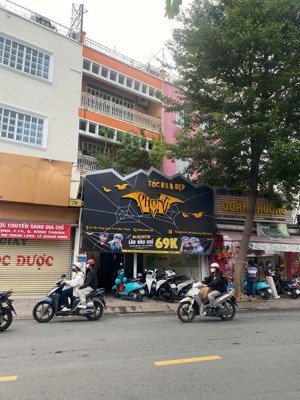 bán nhà mặt tiền nơ trang bình thạnh ngang 5,5m - hđt 55 triệu - 15 tỷ