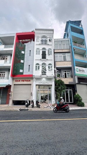 nhà 3,5 lầu mt đường trần hưng đạo, p. tân thành, quận tân phú