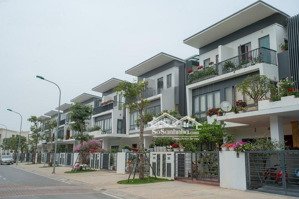 chuyển nhượng căn biệt thự liền kề góc đầu hồi diện tích 182m2 - giá 50.5 tỷ