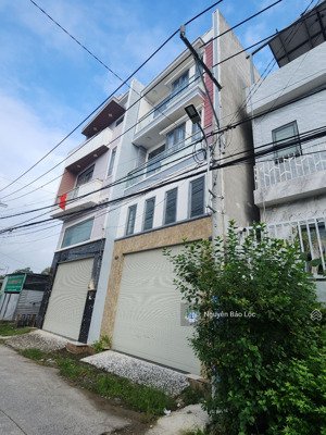 võ văn hát - 4 tầng btct. ngang 5.5m chỉ 6.2 tỷ